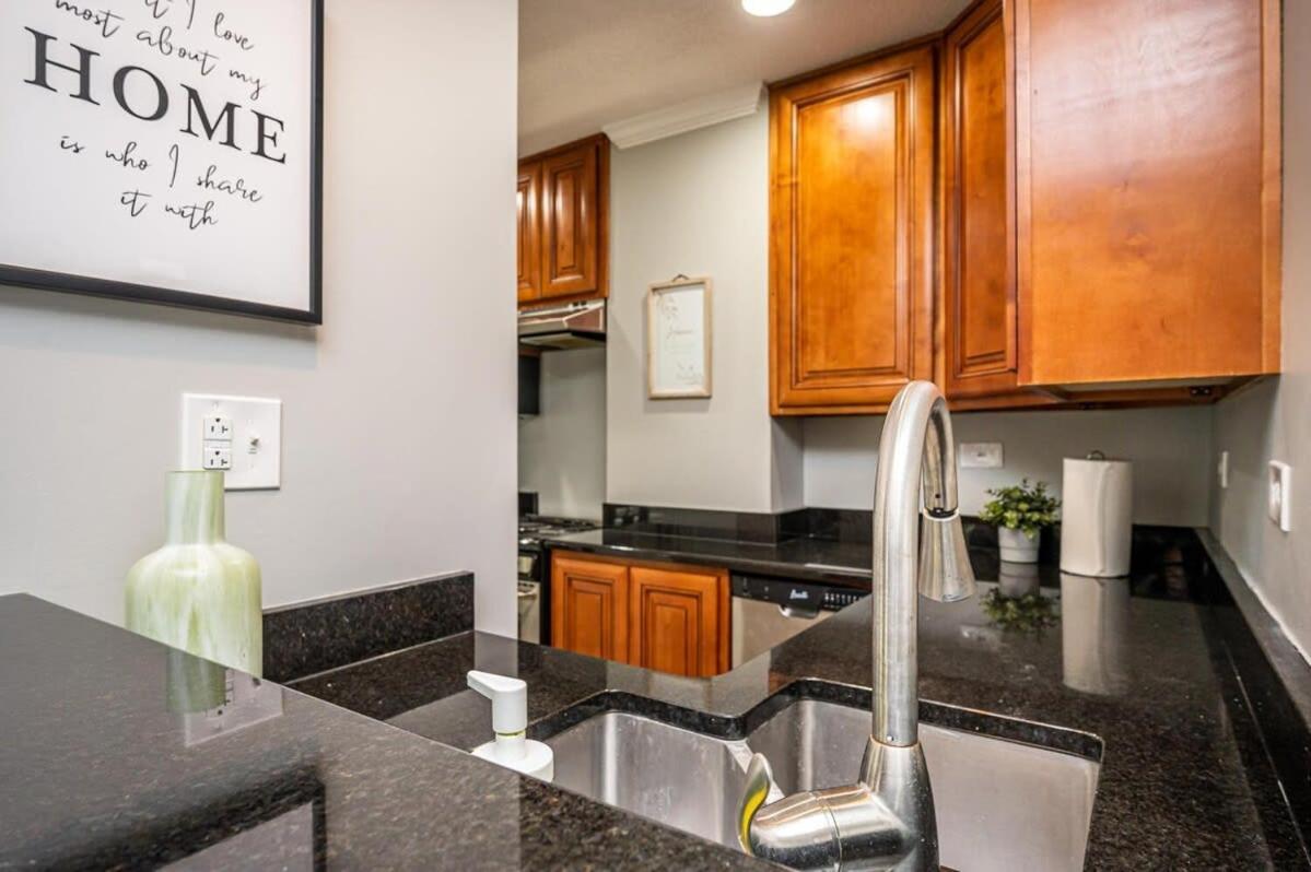 Downtown! 24H Concierge! Private Balcony! 11K Villa Atlanta Ngoại thất bức ảnh